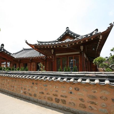 Hotel Gaeunchae 2 Jeonju Zewnętrze zdjęcie