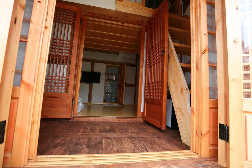 Hotel Gaeunchae 2 Jeonju Zewnętrze zdjęcie