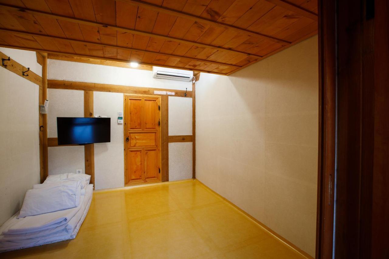 Hotel Gaeunchae 2 Jeonju Zewnętrze zdjęcie